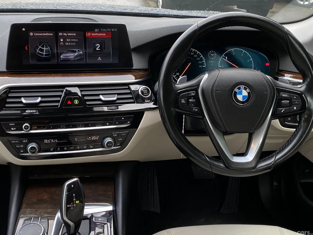 BMW 5-Series Saloon, Diesel, 2019, Blue