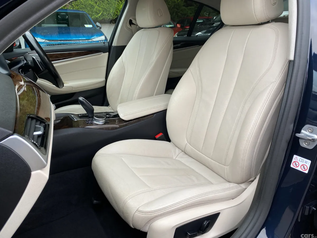 BMW 5-Series Saloon, Diesel, 2019, Blue