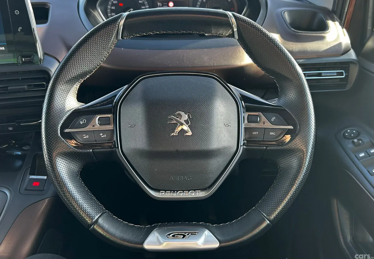 Peugeot Rifter MPV, Diesel, 2022, Brown
