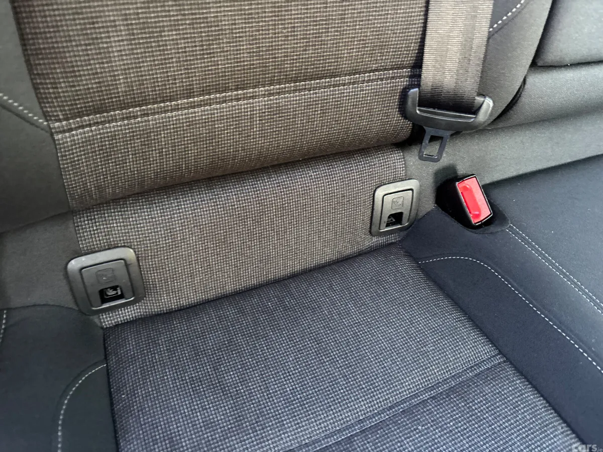 Volkswagen Passat Estate, Petrol, 2015, Grey