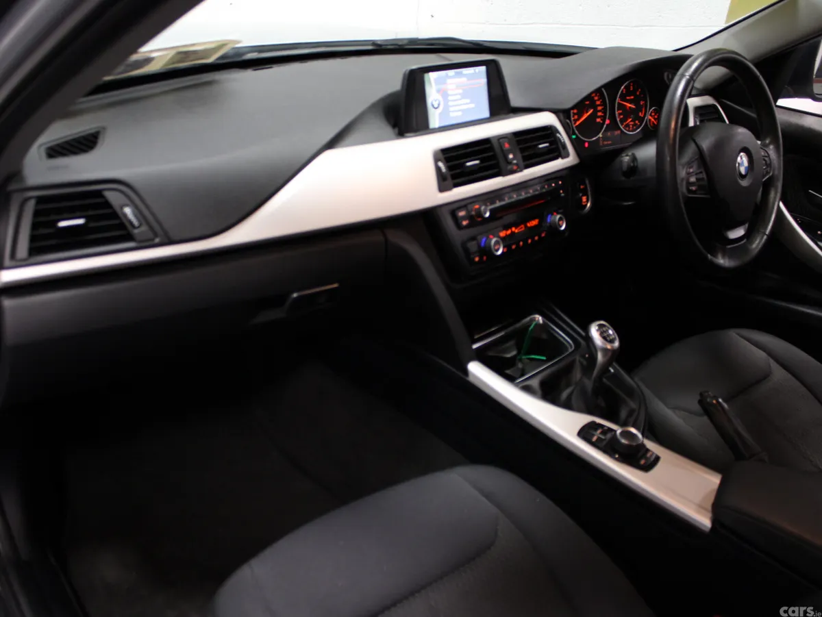 BMW 3-Series Saloon, Diesel, 2014, Silver