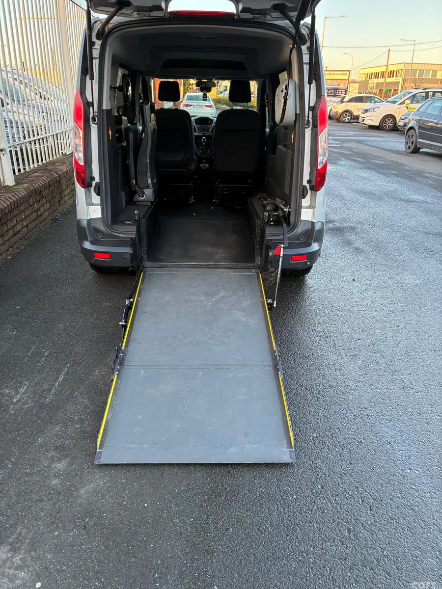 Ford Tourneo Connect MPV, Diesel, 2019, Silver