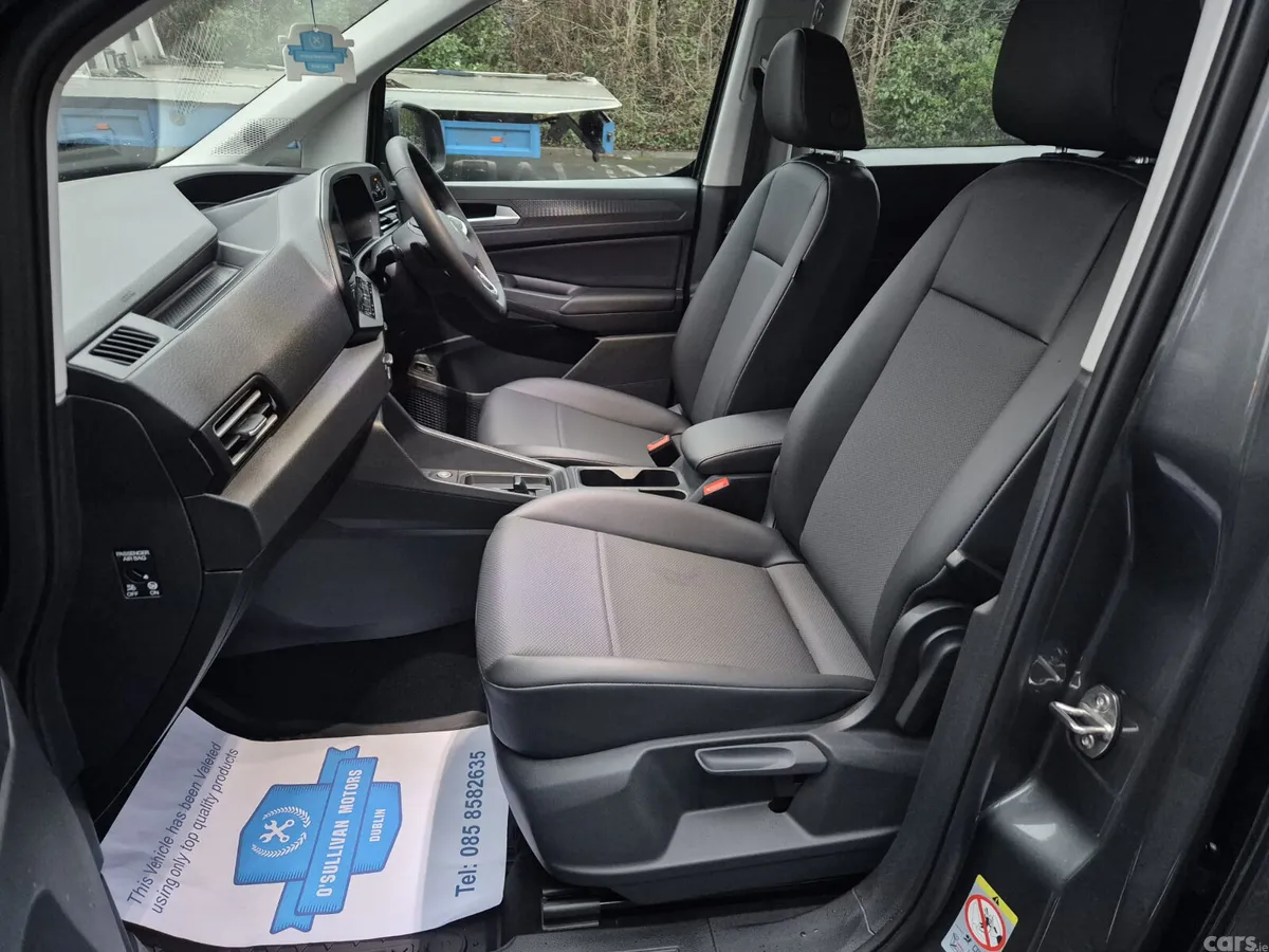 Volkswagen Caddy MPV, Petrol Plug-in Hybrid, 2026, Grey