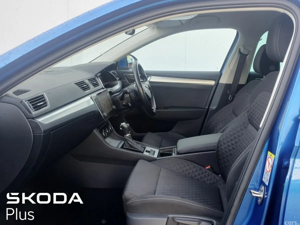 Skoda Superb Saloon, Diesel, 2024, Blue