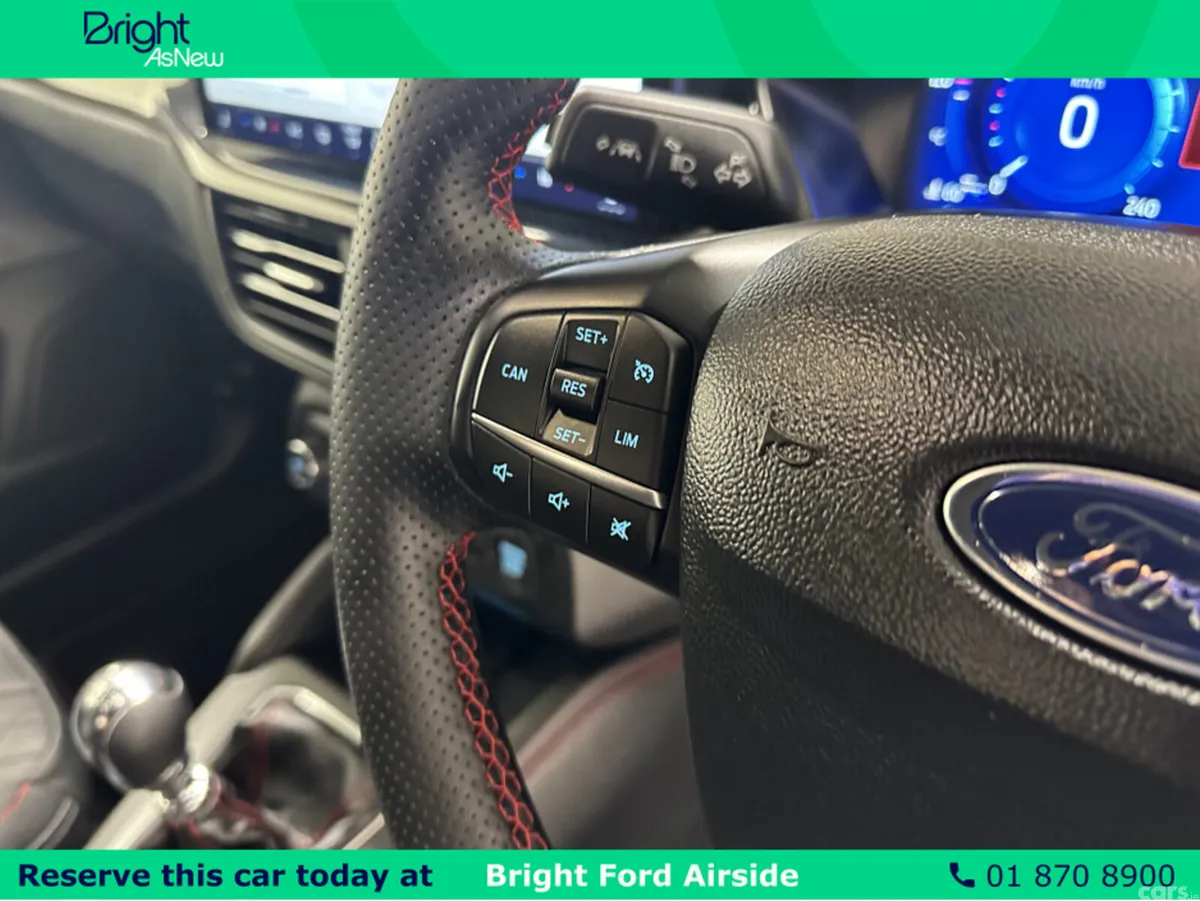 Ford Focus Hatchback, Petrol Hybrid, 2023, Grey