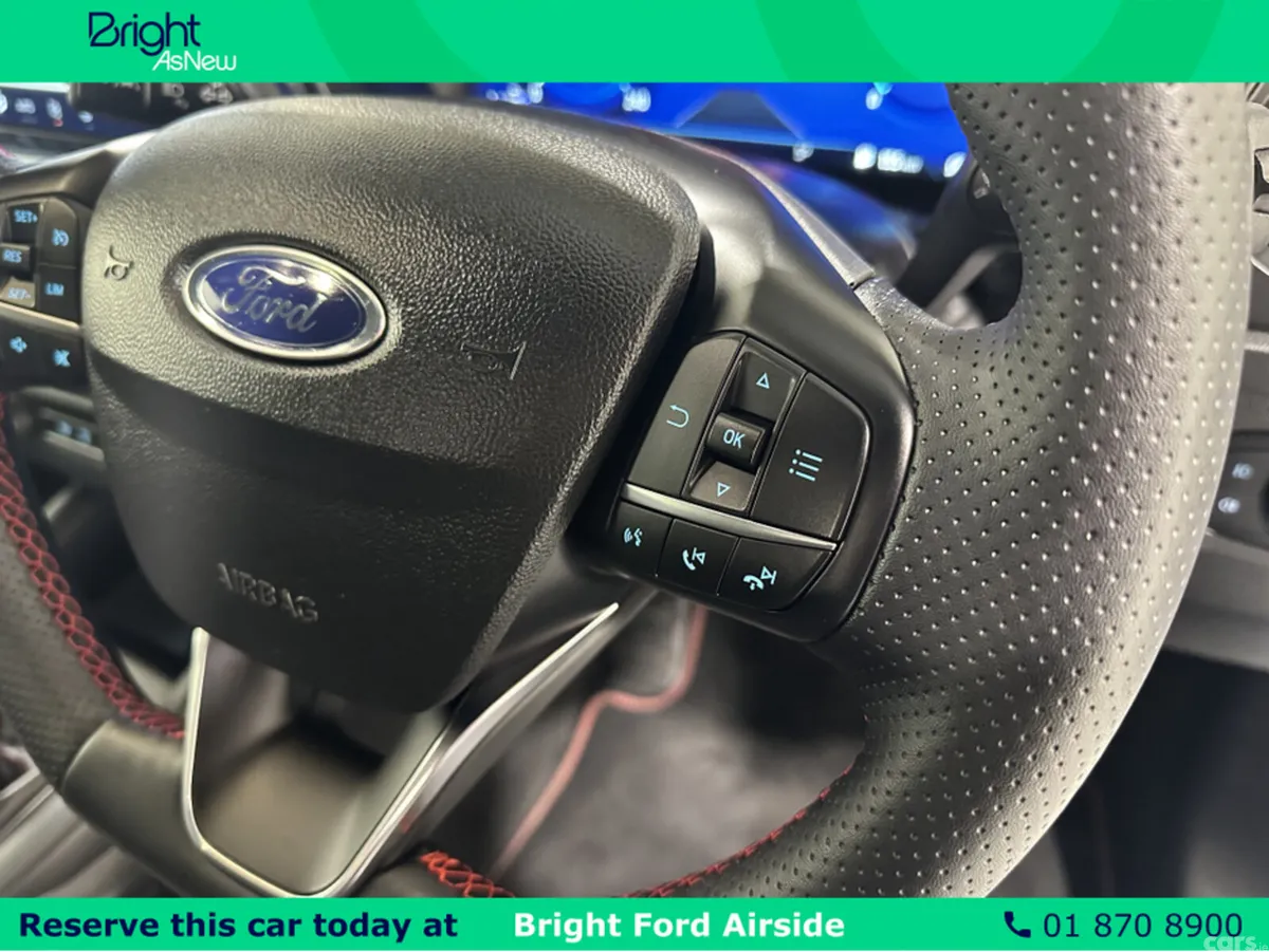 Ford Focus Hatchback, Petrol Hybrid, 2023, Grey