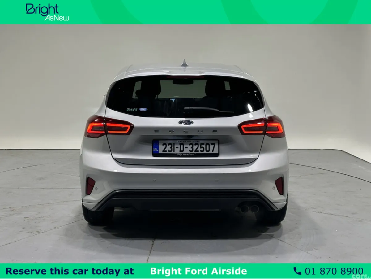 Ford Focus Hatchback, Petrol Hybrid, 2023, Grey