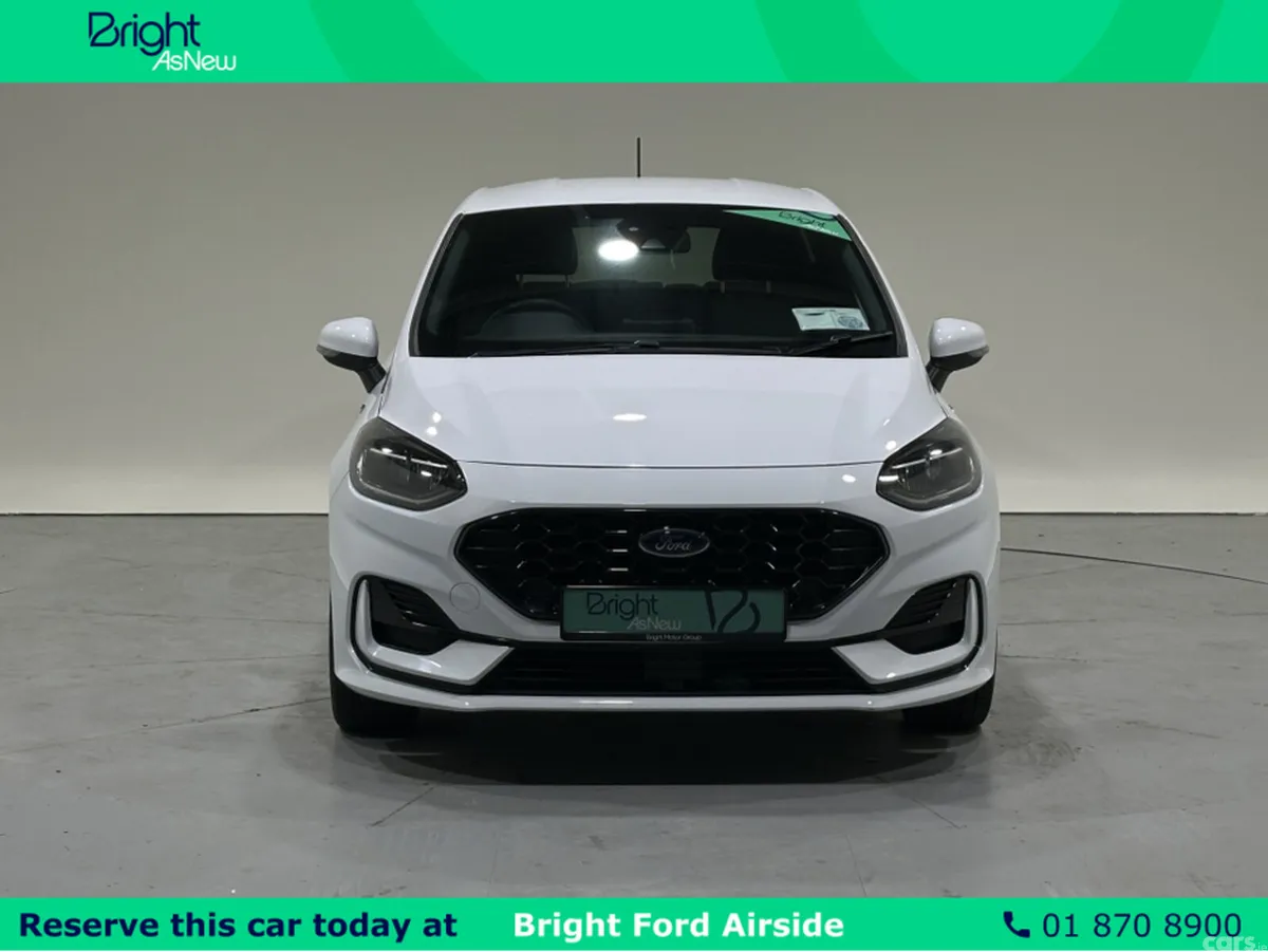 Ford Fiesta Hatchback, Petrol, 2023, White
