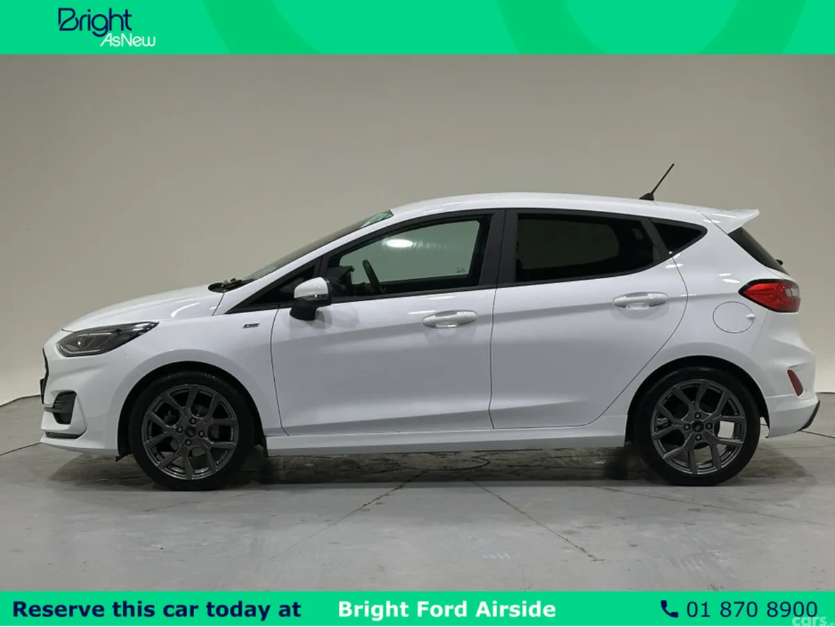 Ford Fiesta Hatchback, Petrol, 2023, White