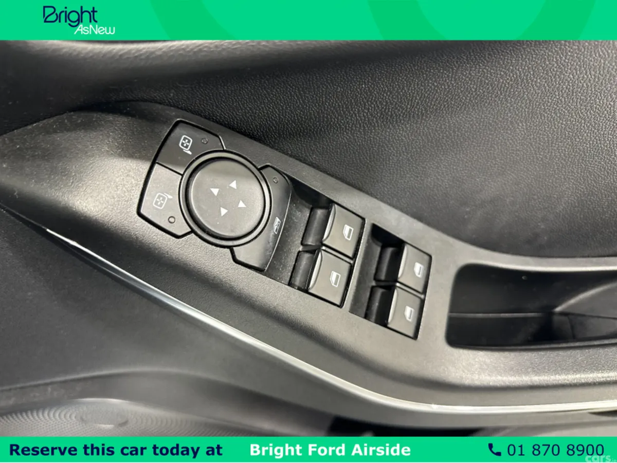 Ford Fiesta Hatchback, Petrol, 2023, White