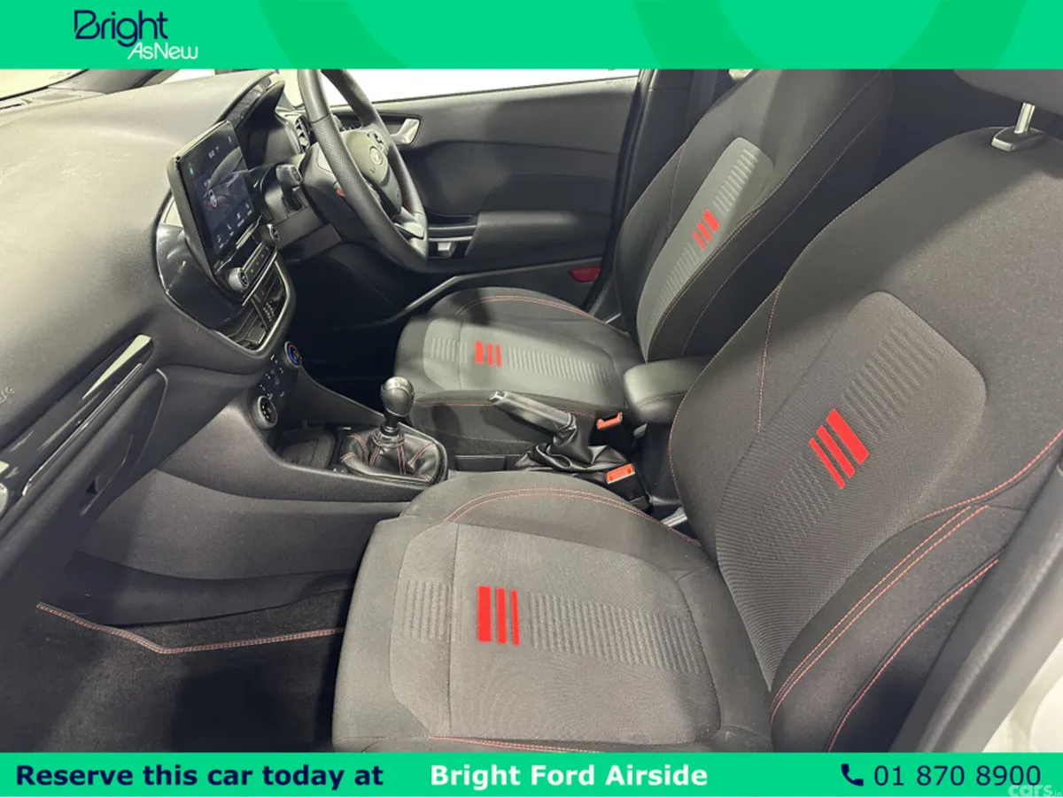 Ford Fiesta Hatchback, Petrol, 2023, White
