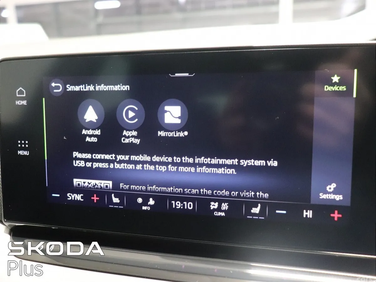 Skoda Octavia Saloon, Diesel, 2021, Grey