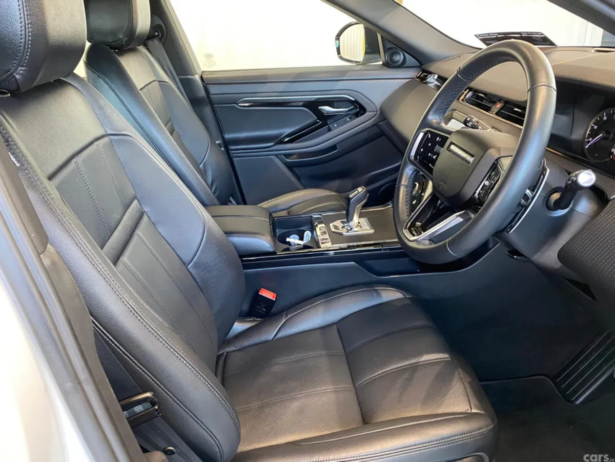 Land Rover Range Rover Evoque MPV, Petrol Plug-in Hybrid, 2023, White
