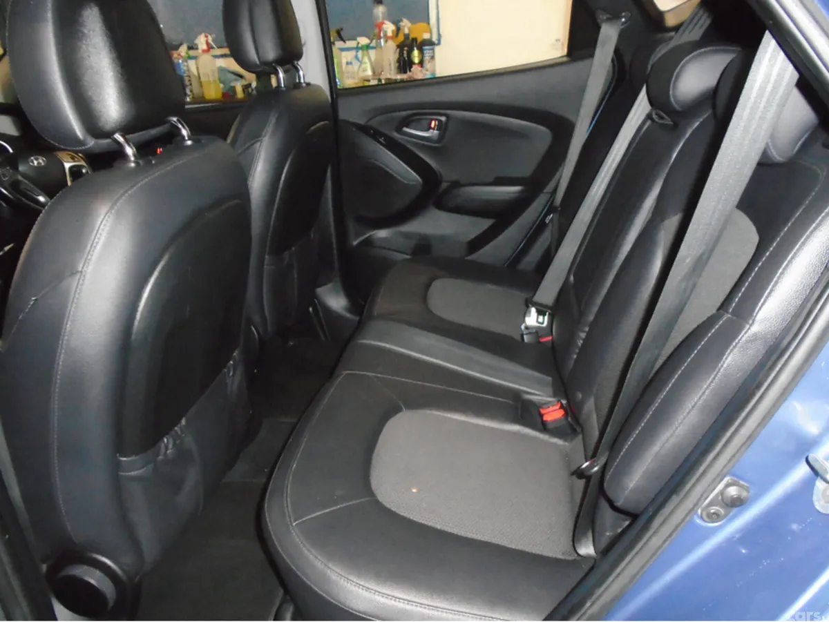 Hyundai ix35 SUV, Diesel, 2015, Blue
