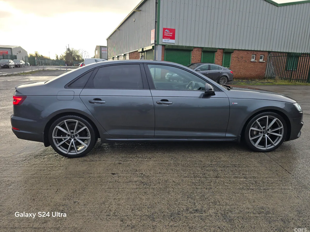 Audi A4 Saloon, Diesel, 2018, Grey