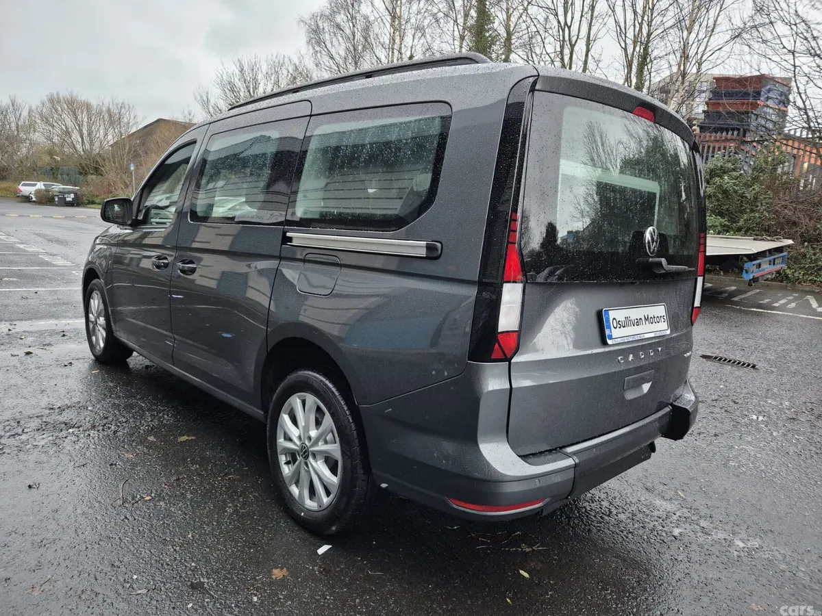 Volkswagen Caddy MPV, Petrol Plug-in Hybrid, 2026, Grey