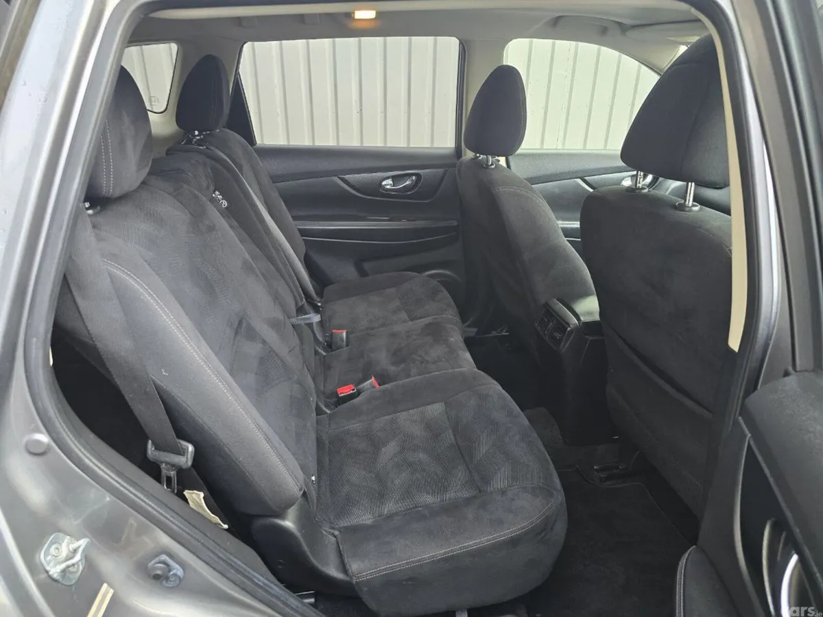 Nissan X-Trail SUV, Diesel, 2016, Grey