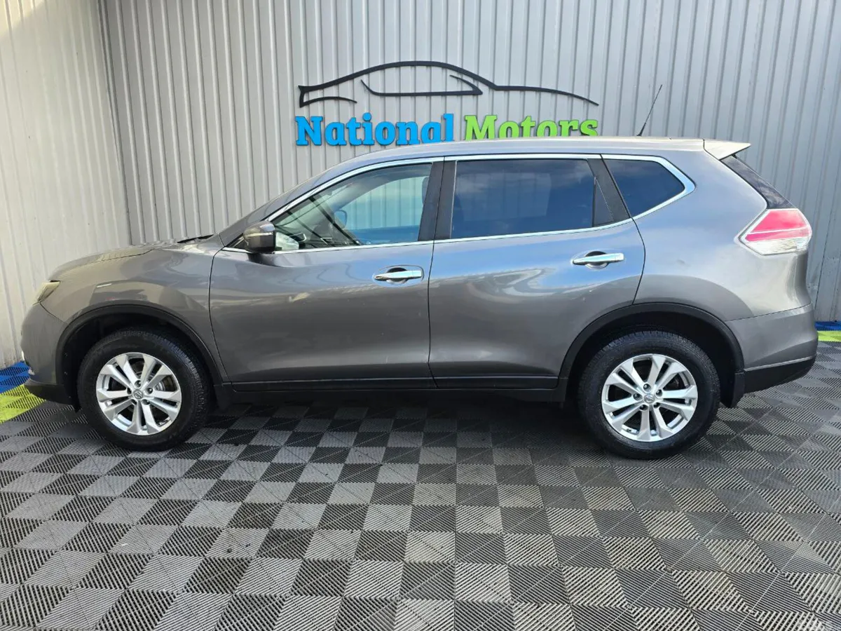 Nissan X-Trail SUV, Diesel, 2016, Grey
