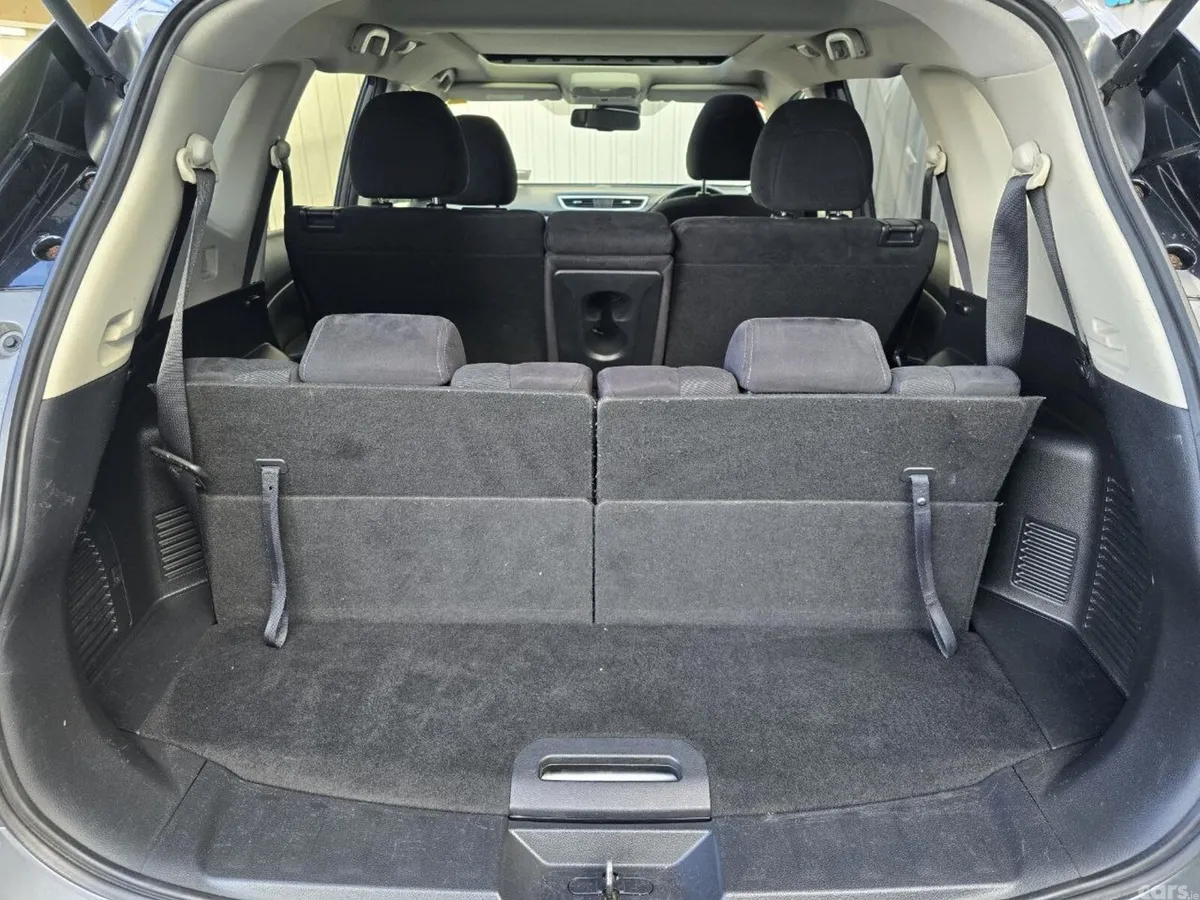 Nissan X-Trail SUV, Diesel, 2016, Grey