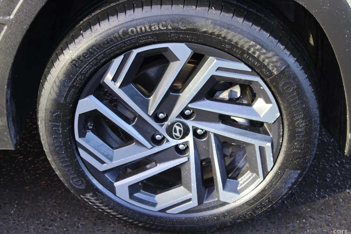 Hyundai Tucson SUV, Petrol Hybrid, 2024, Grey