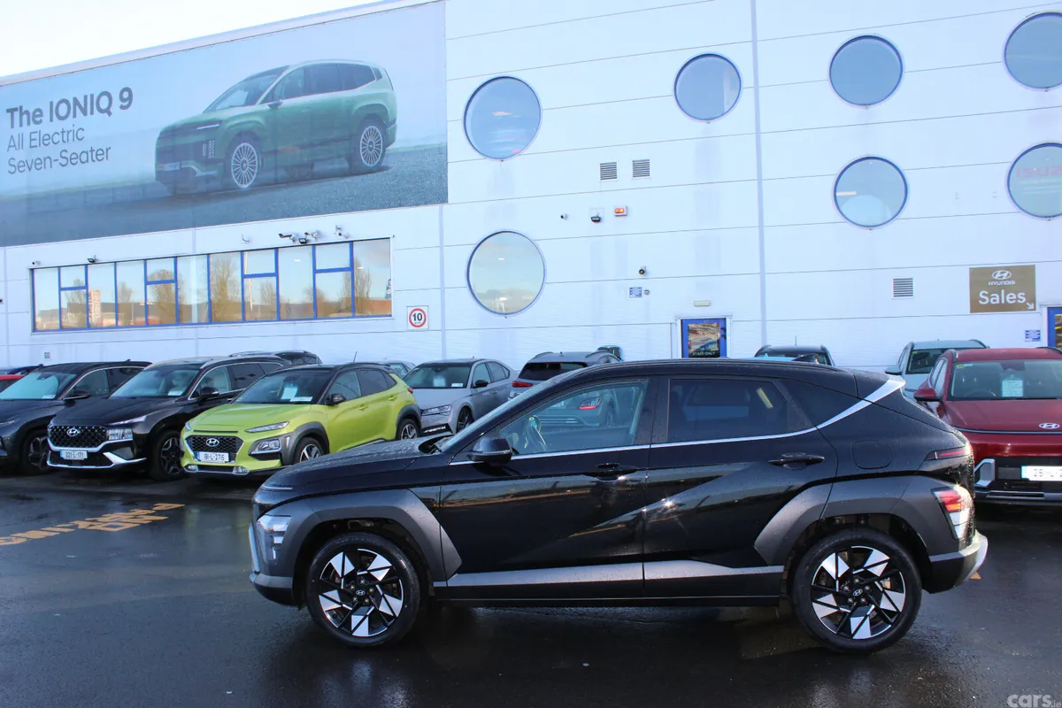 Hyundai KONA MPV, Petrol Hybrid, 2023, Black