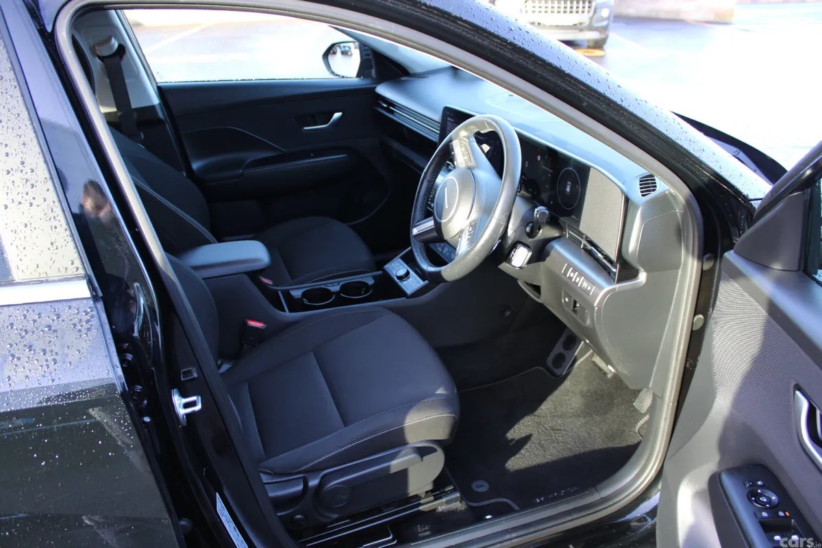 Hyundai KONA MPV, Petrol Hybrid, 2023, Black