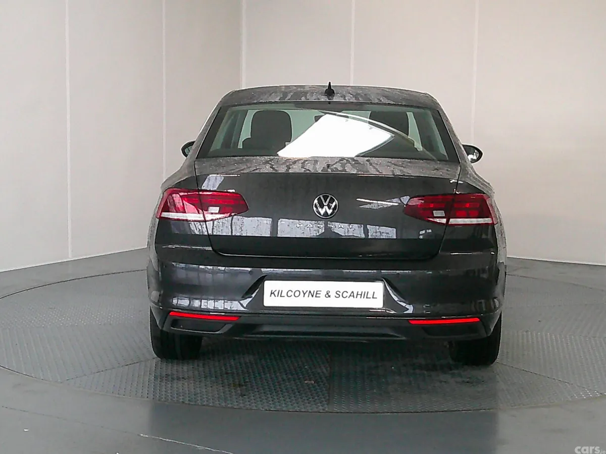 Volkswagen Passat Saloon, Diesel, 2021, Grey