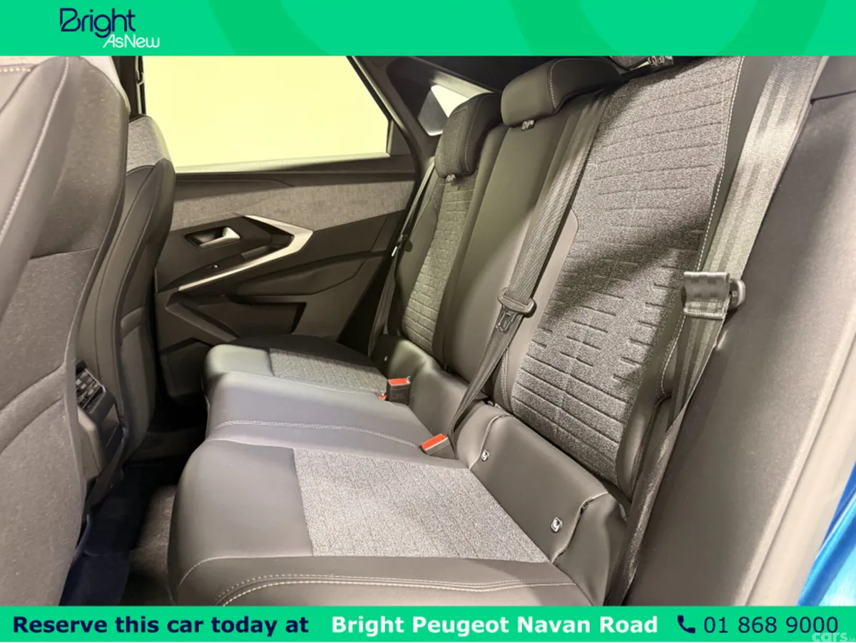 Peugeot 3008 MPV, Petrol Hybrid, 2025, Blue