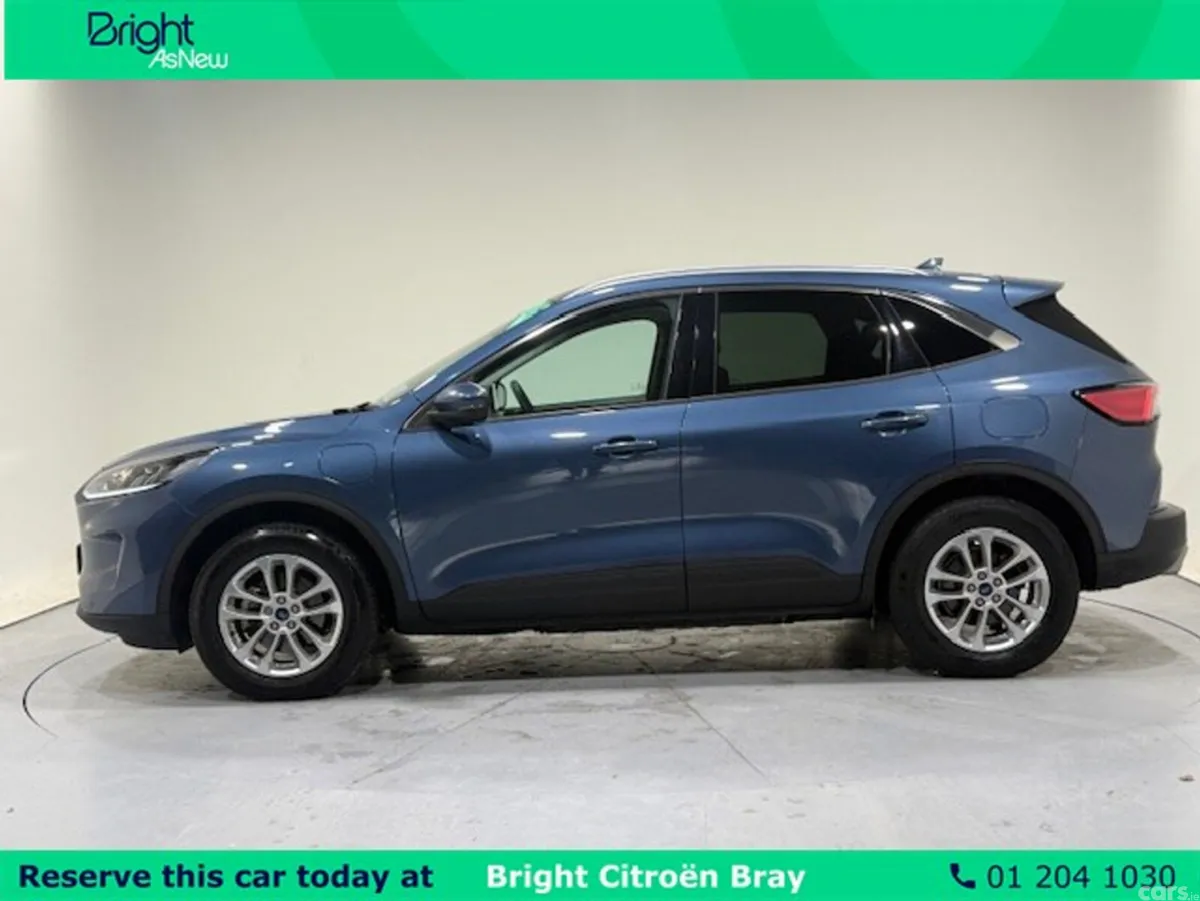 Ford Kuga MPV, Petrol Plug-in Hybrid, 2023, Blue