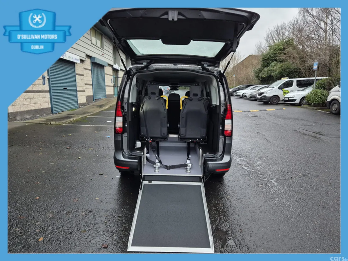 Volkswagen Caddy MPV, Petrol Plug-in Hybrid, 2026, Grey