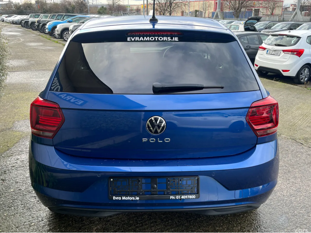 Volkswagen Polo Hatchback, Petrol, 2021, Blue