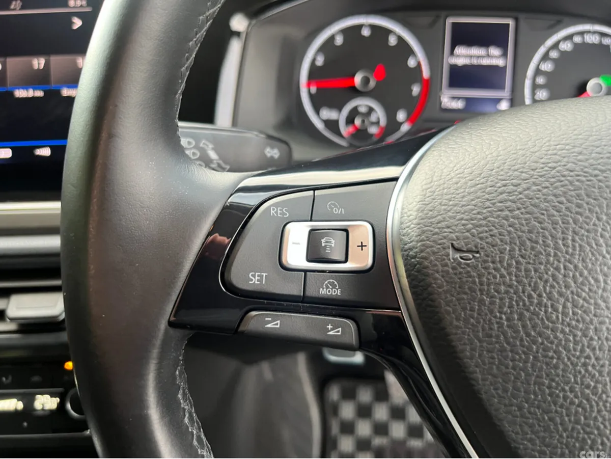 Volkswagen Polo Hatchback, Petrol, 2021, Blue