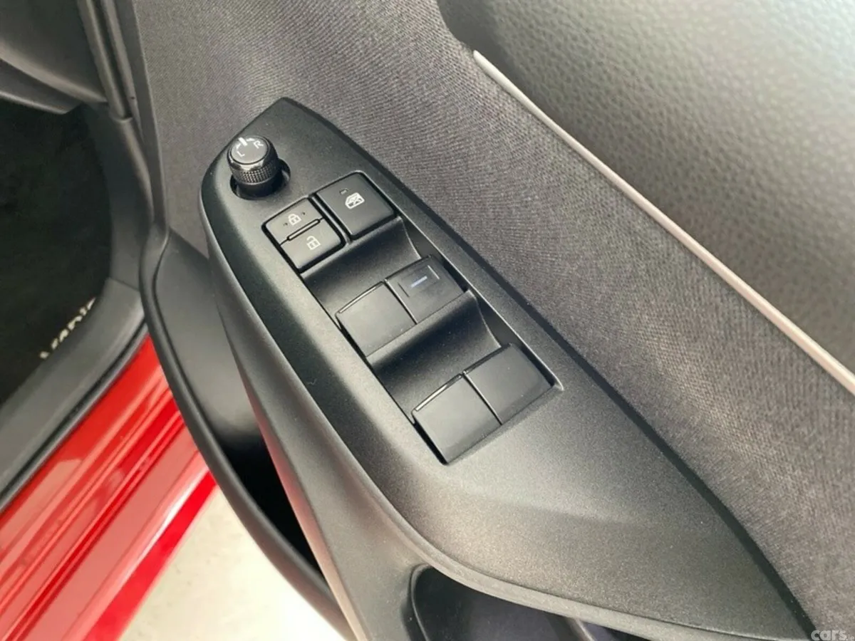 Toyota Yaris Hatchback, Petrol Hybrid, 2024, Red