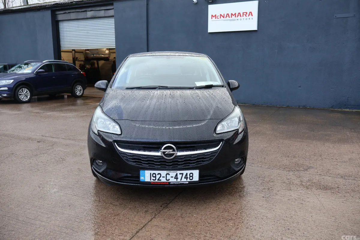 Opel Corsa Hatchback, Petrol, 2019, Black