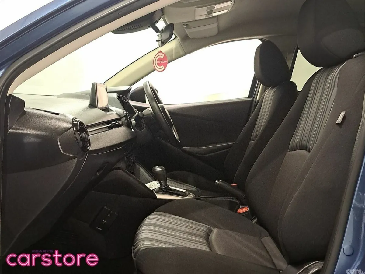 Mazda Mazda2 Hatchback, Petrol, 2021, Blue