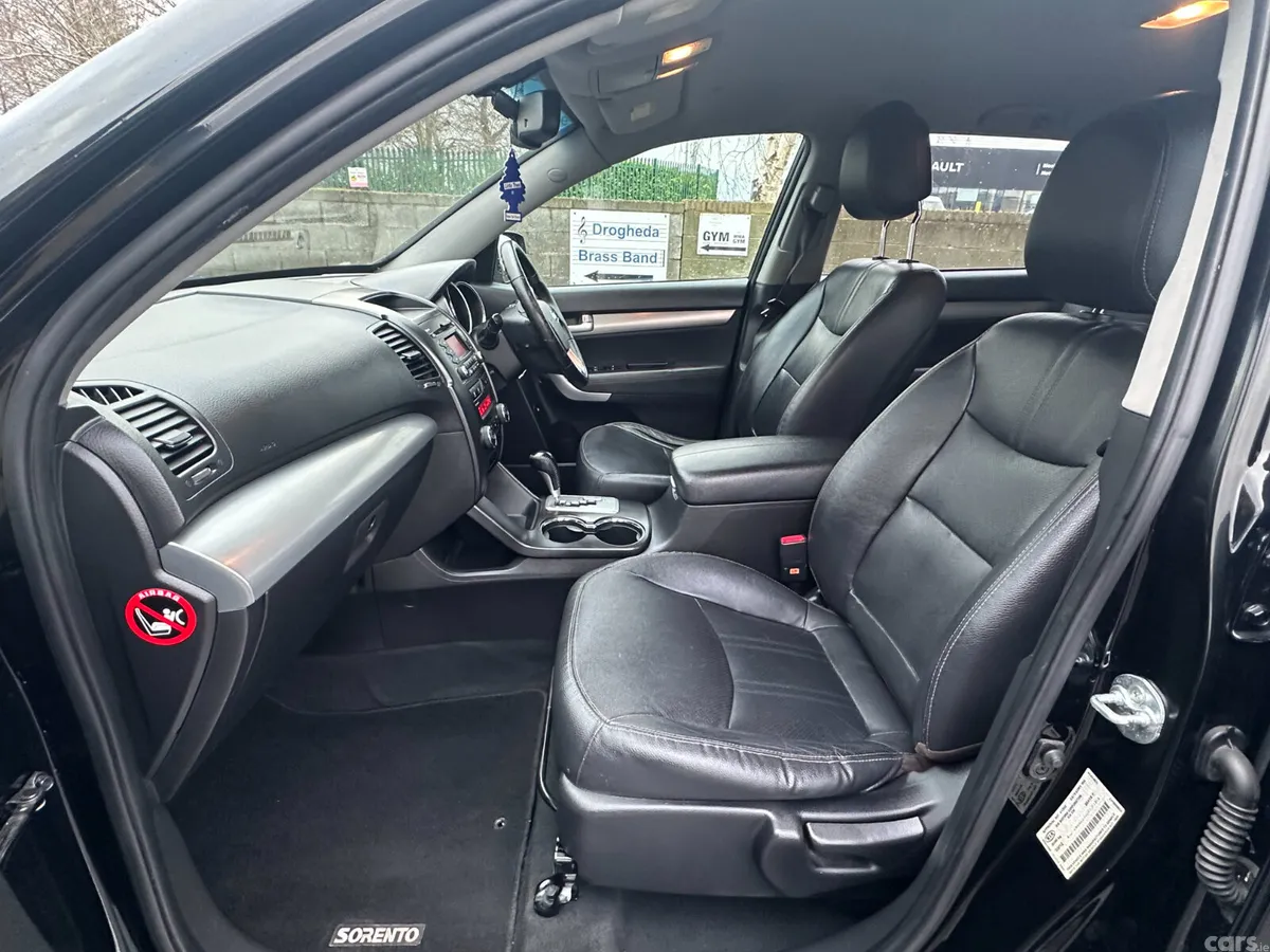 Kia Sorento SUV, Diesel, 2012, Black
