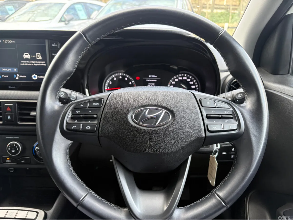 Hyundai i10 Hatchback, Petrol, 2023, White