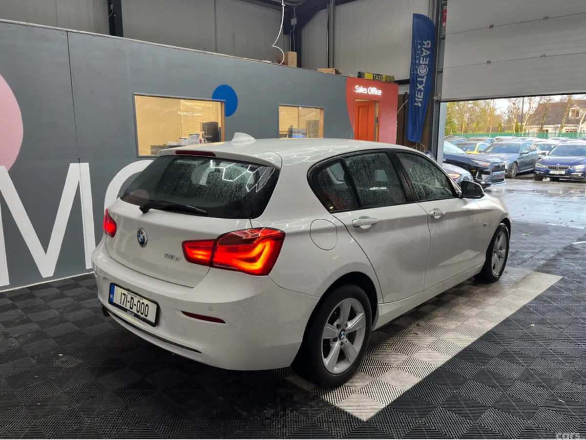 BMW 1-Series Hatchback, Diesel, 2017, White