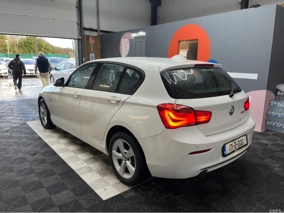 BMW 1-Series Hatchback, Diesel, 2017, White