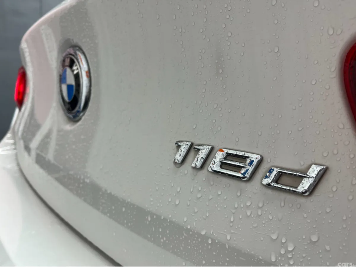BMW 1-Series Hatchback, Diesel, 2017, White