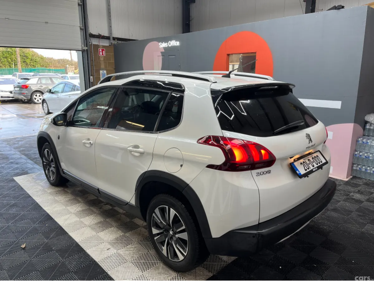 Peugeot 2008 SUV, Petrol, 2020, White