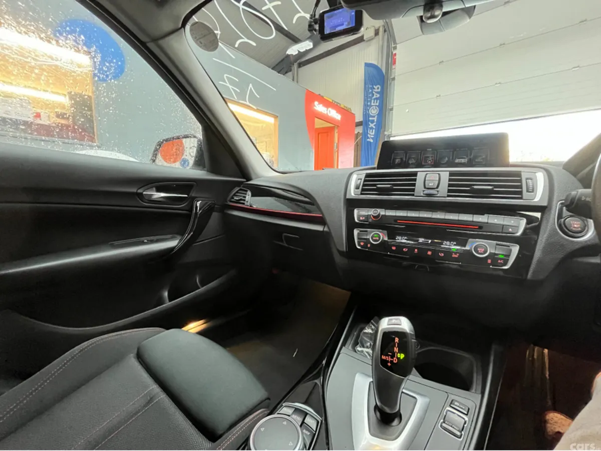 BMW 1-Series Hatchback, Diesel, 2017, White