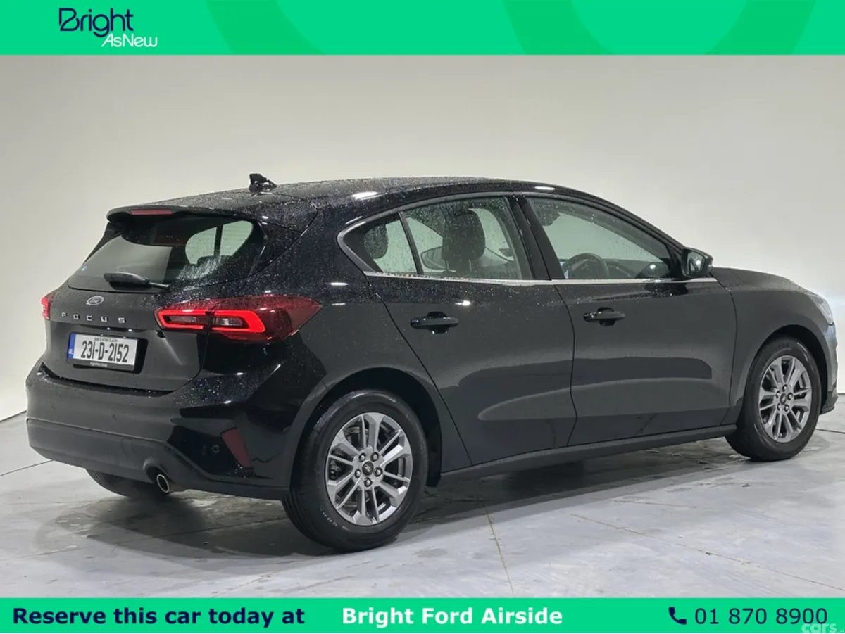 Ford Focus Hatchback, Petrol, 2023, Black
