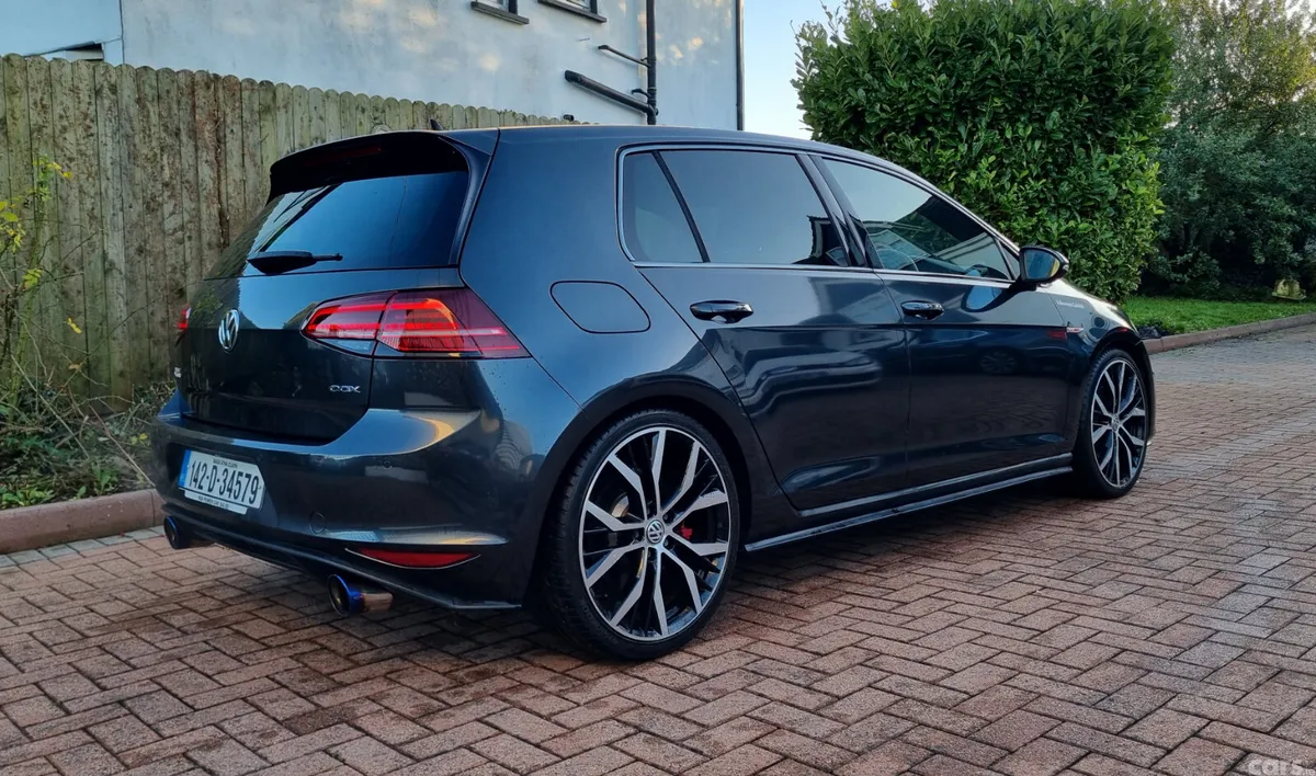 Volkswagen Golf Hatchback, Petrol, 2014, Grey