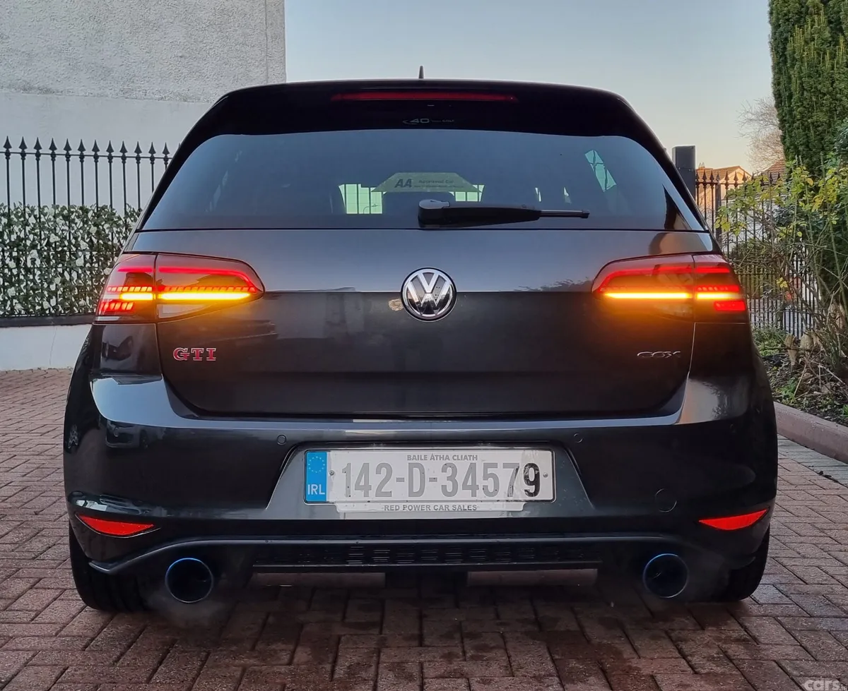 Volkswagen Golf Hatchback, Petrol, 2014, Grey