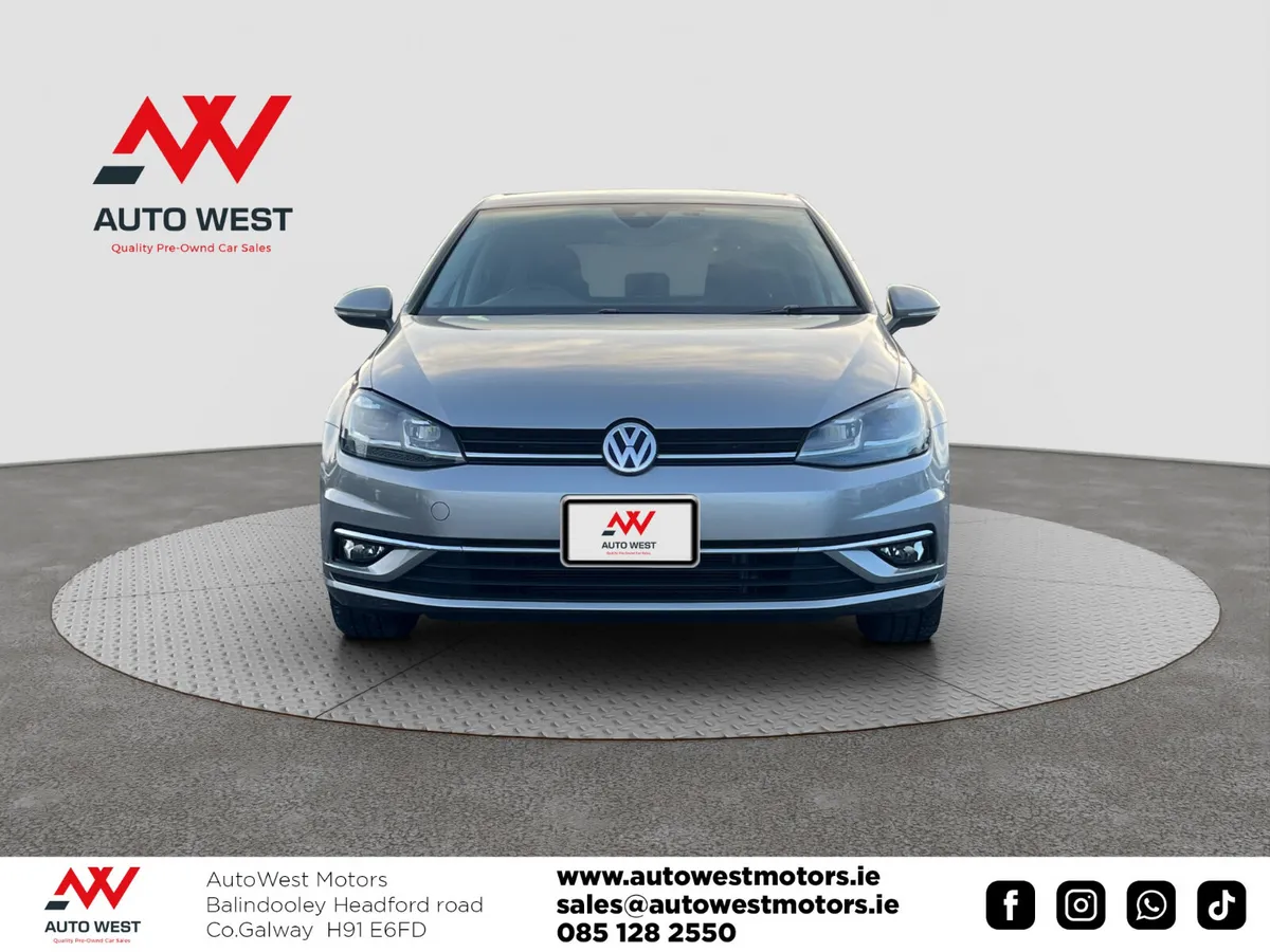 Volkswagen Golf Hatchback, Petrol, 2017, White