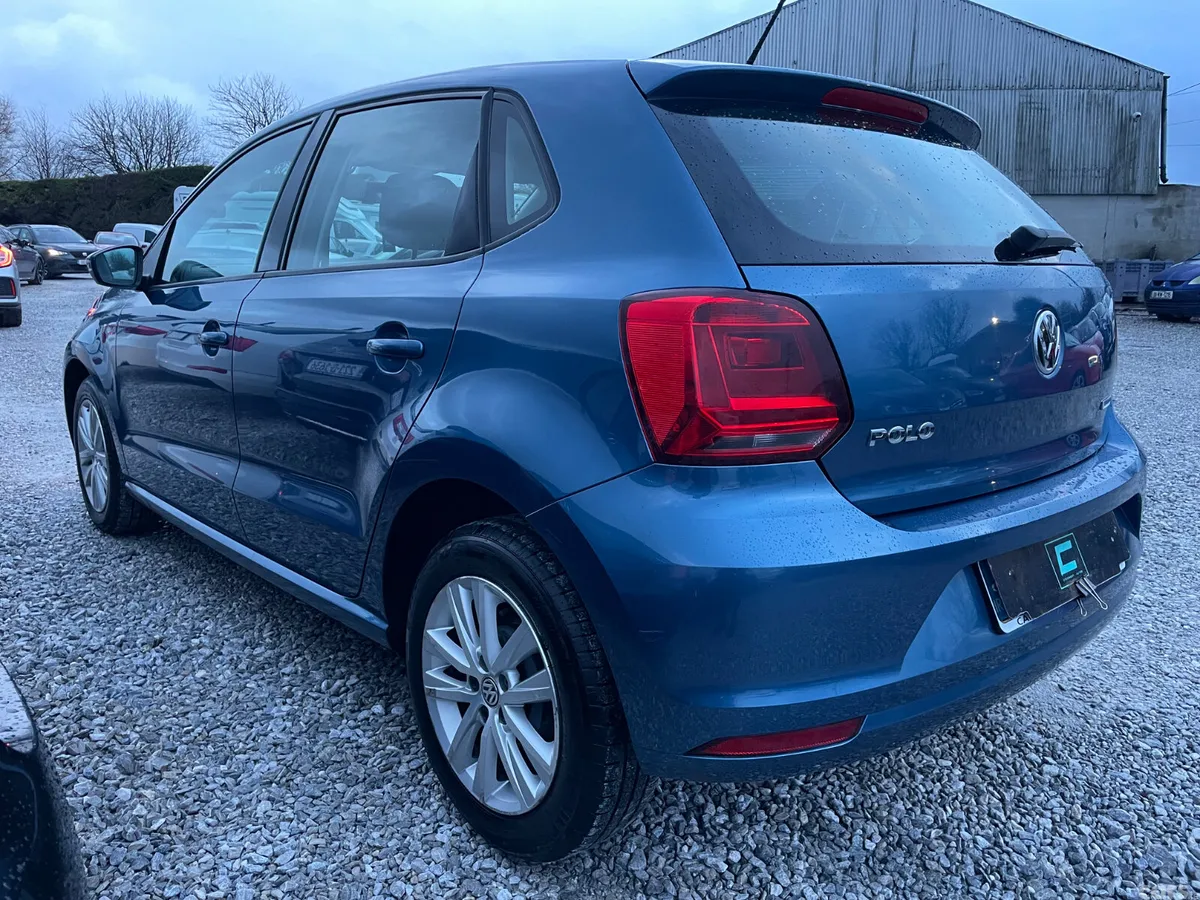 Volkswagen Polo Hatchback, Petrol, 2017, Blue