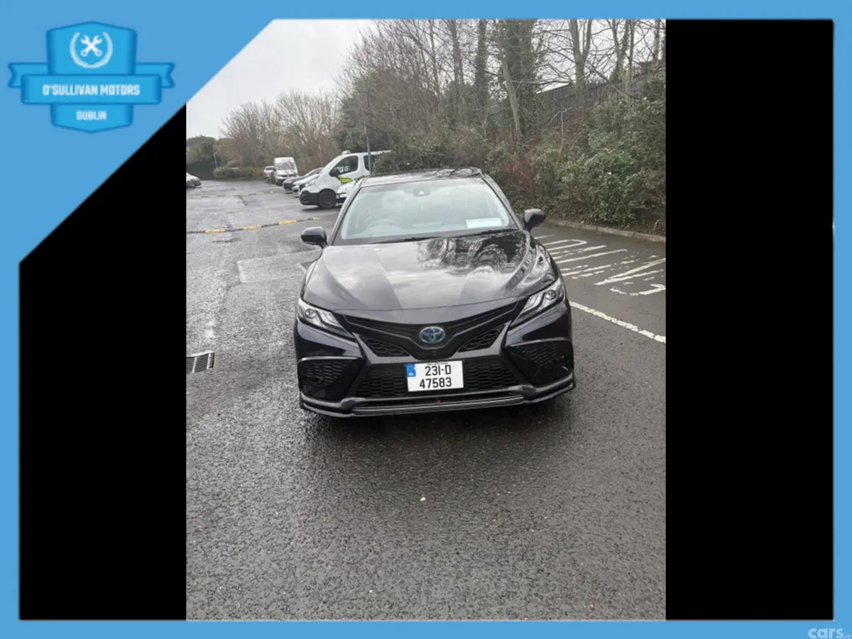 Toyota Camry Saloon, Petrol Hybrid, 2023, Black