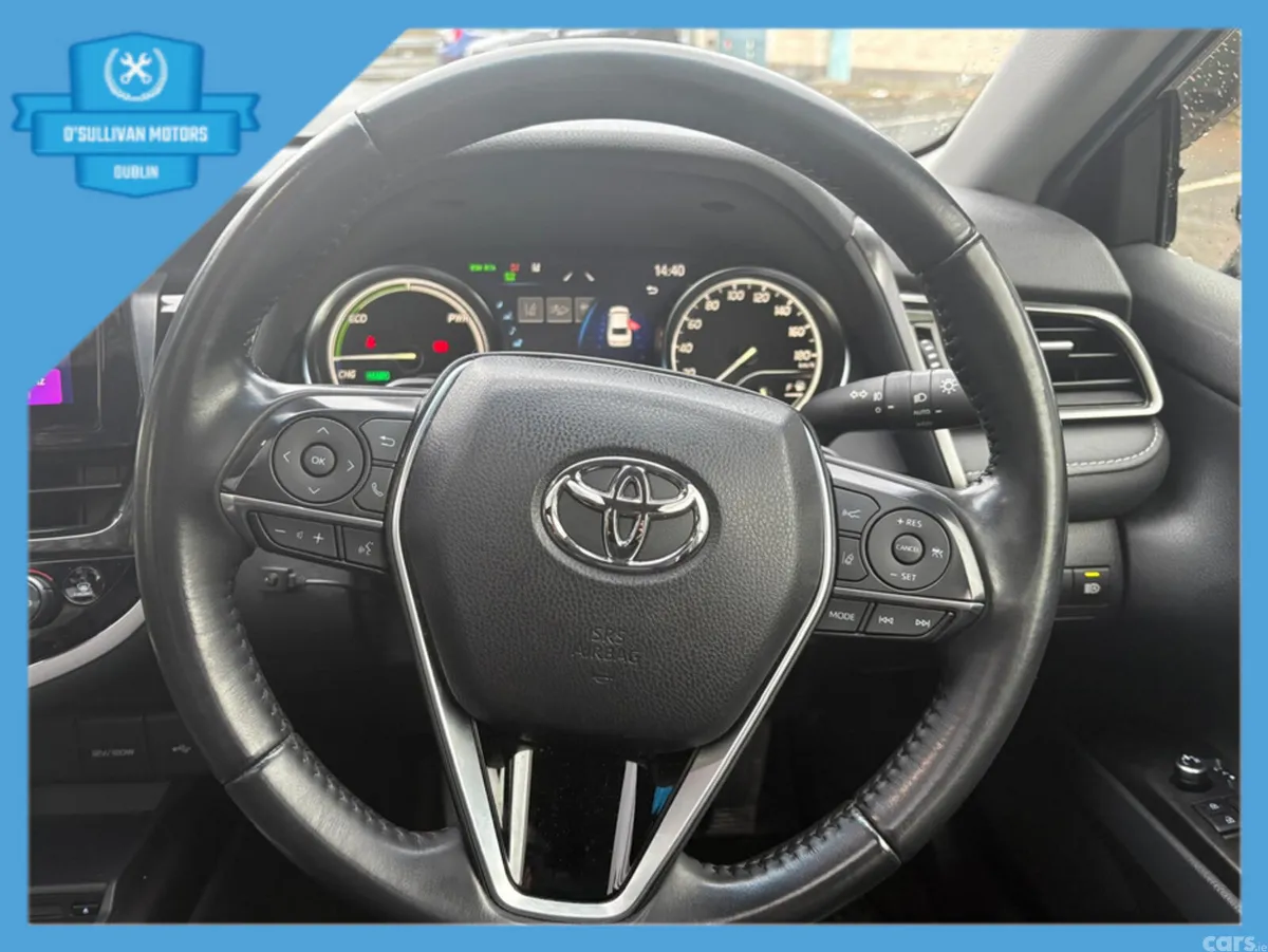 Toyota Camry Saloon, Petrol Hybrid, 2023, Black