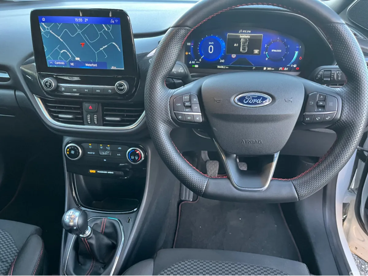 Ford Puma MPV, Petrol, 2022, White